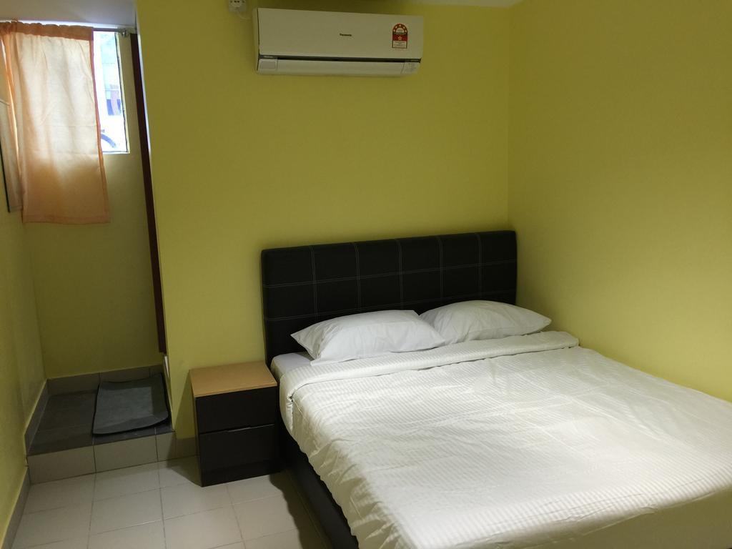 Miri Budget Inn Pokój zdjęcie